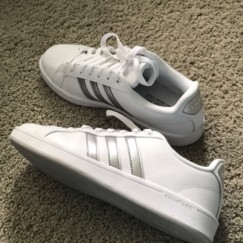 Adidas Neo Cloudfoam